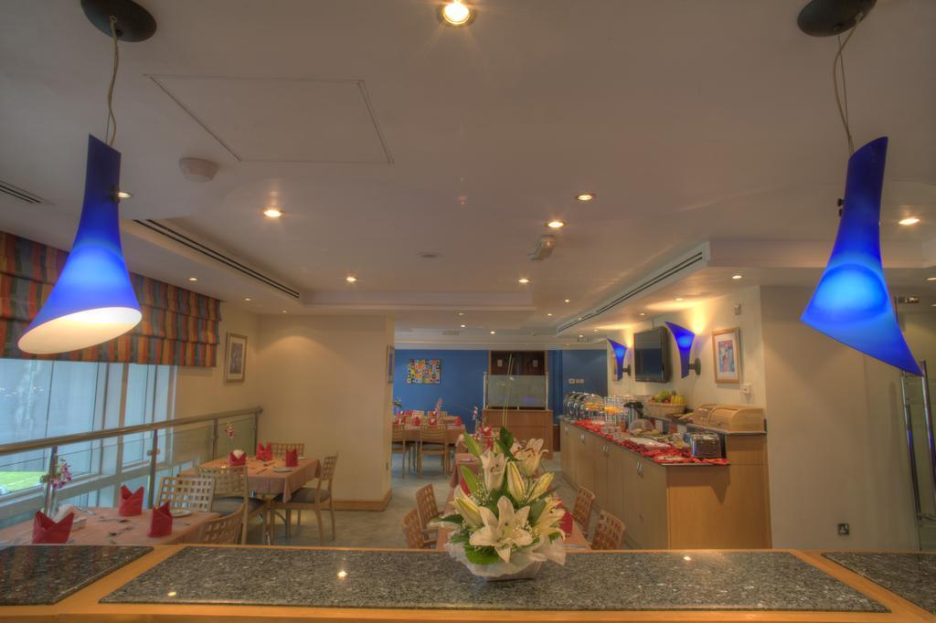 Al Diar Palm Hotel Apartments Abu Dhabi Eksteriør billede